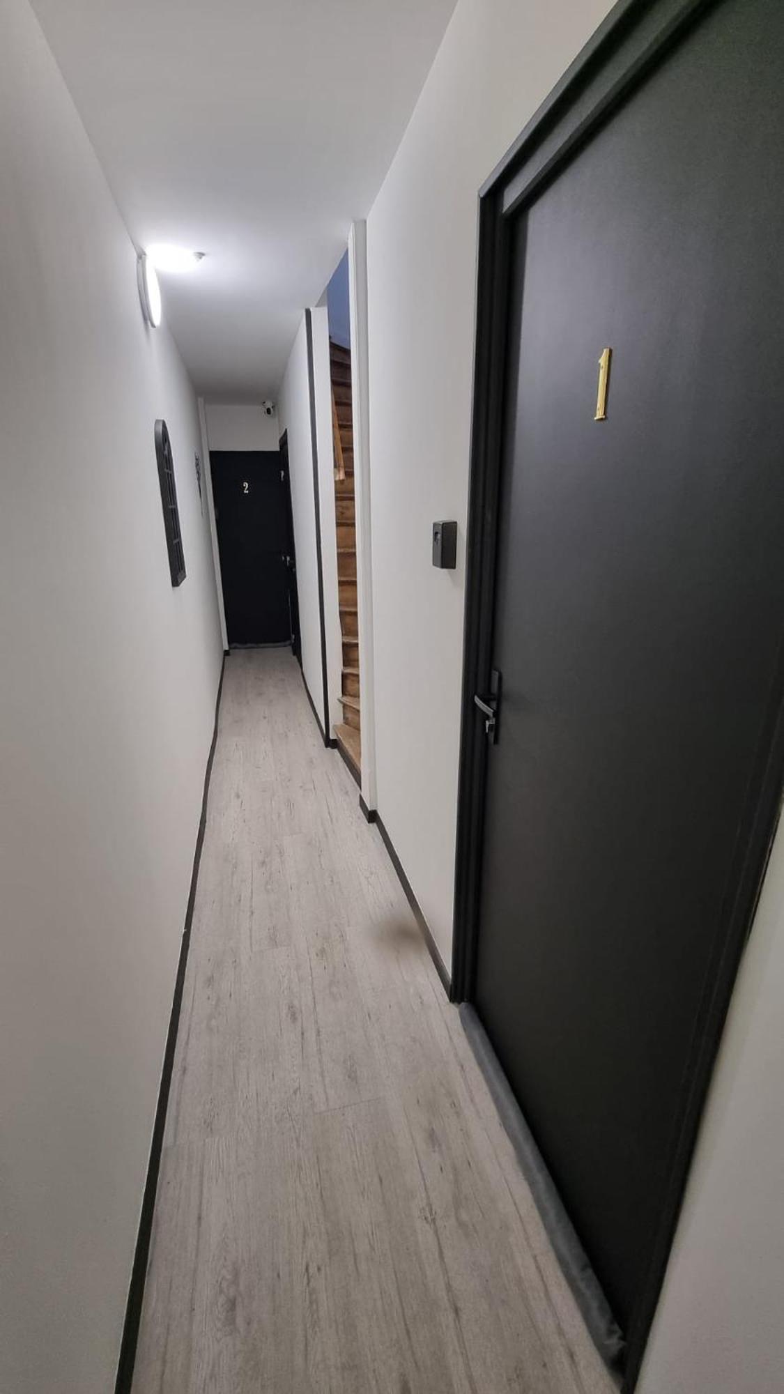 Studio Hibiscus Tout Confort, Renove Saint-Quentin  Zewnętrze zdjęcie